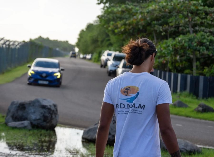 Membre de l'A.D.M.A.M sur le terrain